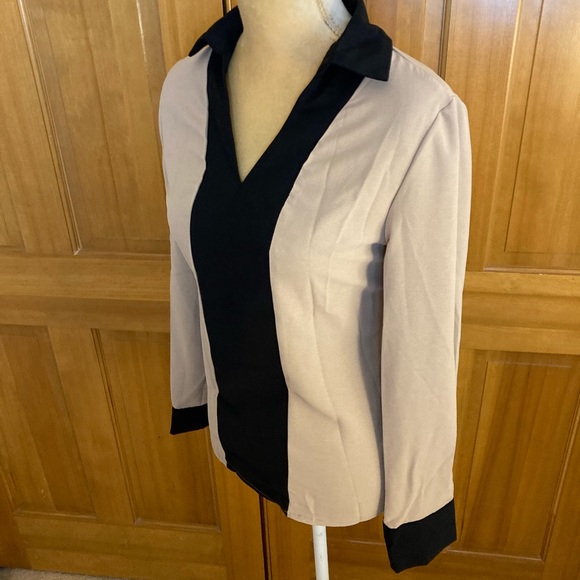 Two Tone Collared Blouse - Picture 5 of 15